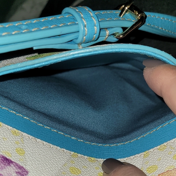 Dooney & Bourke Ice Cream Cone Crossbody Bag - Picture 4 of 4